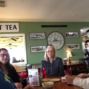 Meet your Posher, Sandra